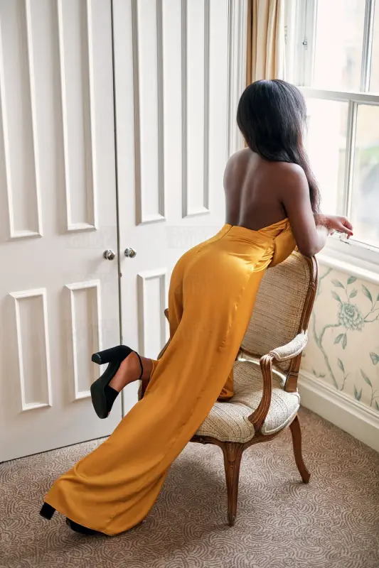 Tiffany Elease
