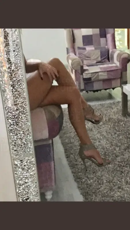 Lady Desiree Dubai 28 feb/6march