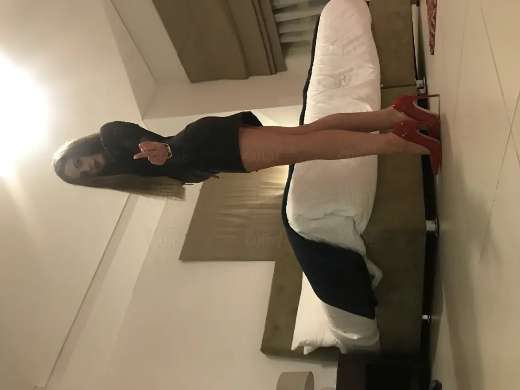 Professional Mistress Adriana