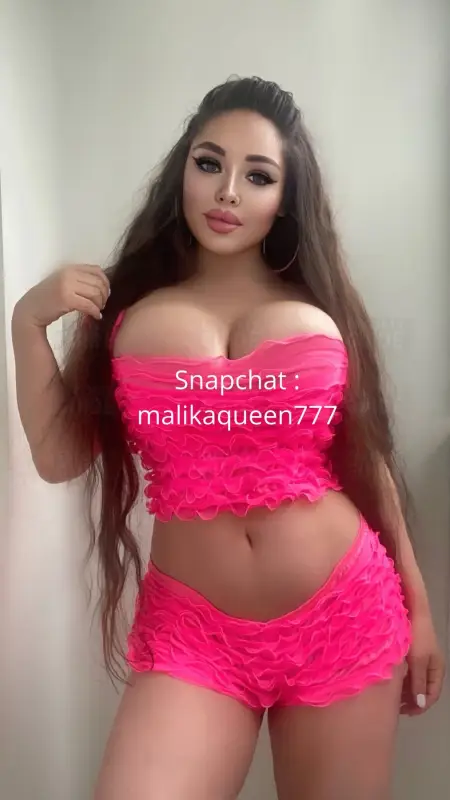 Malika Natural Boobs Video Calls