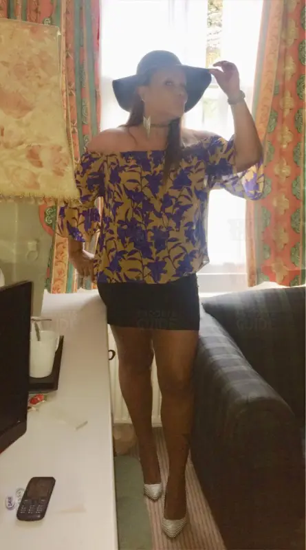 Curvy Munike Masseur*GFE