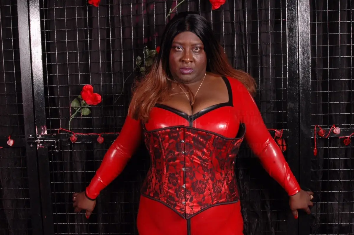 Cardiff Black Mistress-Madame Darkness