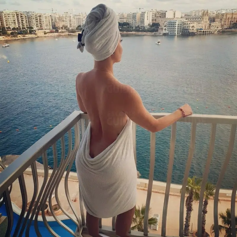 Belen Hot