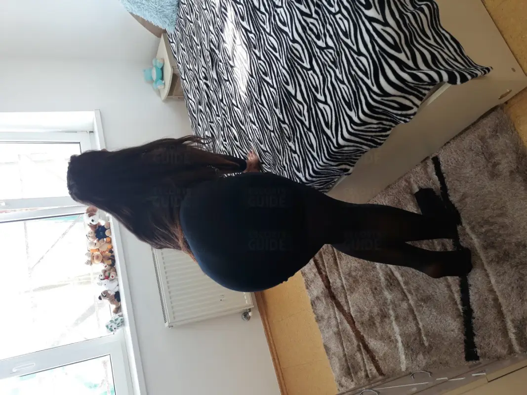 Rebeka New Columbian