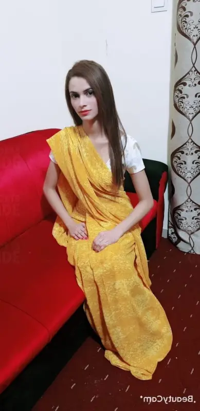 Yelloish Mira — Al Ain