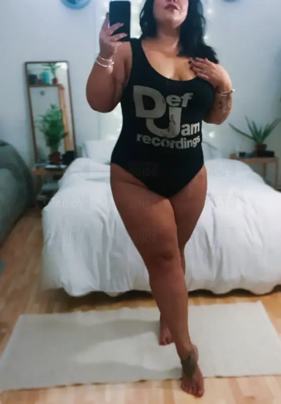 Adél Jett - Elite BBW Companion
