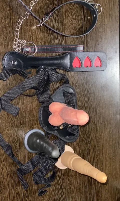 Mistress Sara
