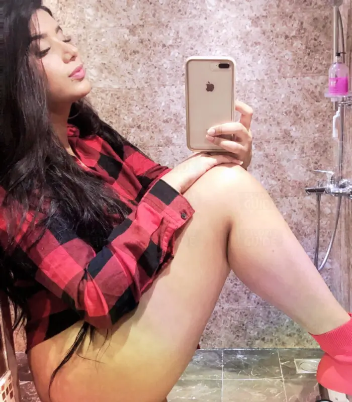Naughty Rose