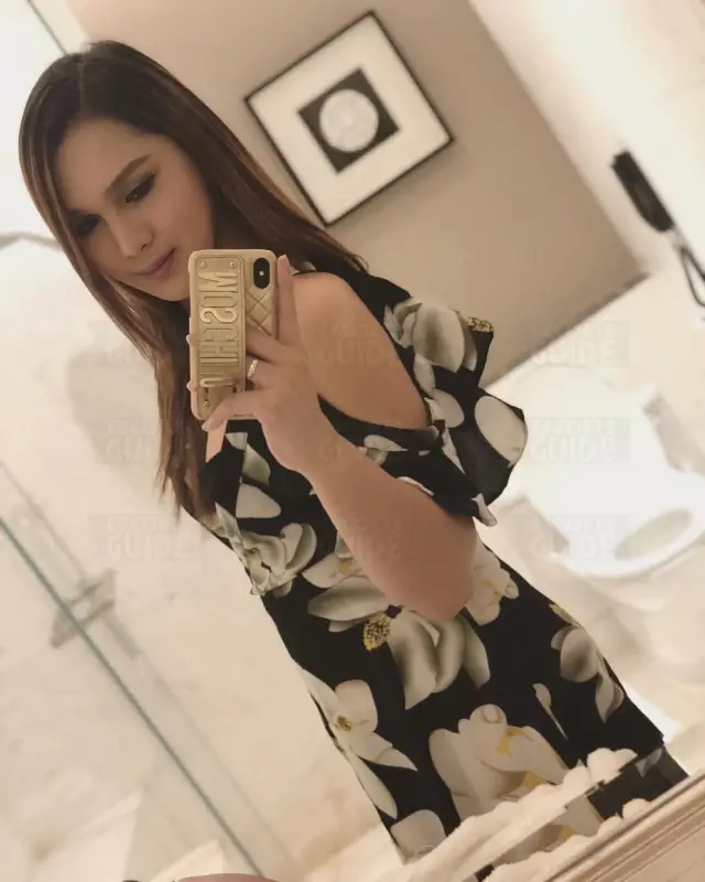 Cum on Zoe's Cam
