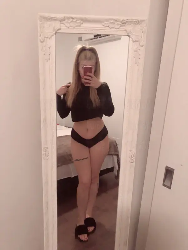 Naomii