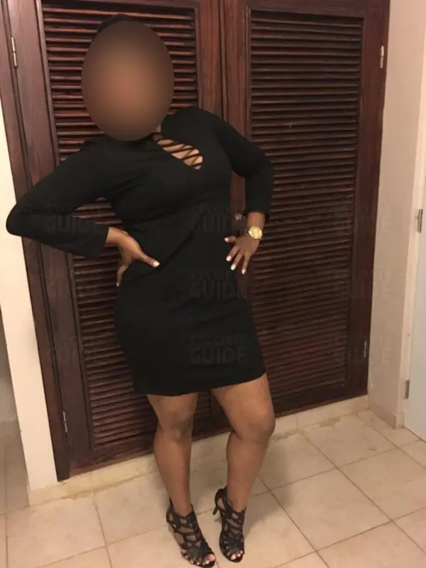 Perla Novedad Chica Una Y Sorprendente D — Panama City