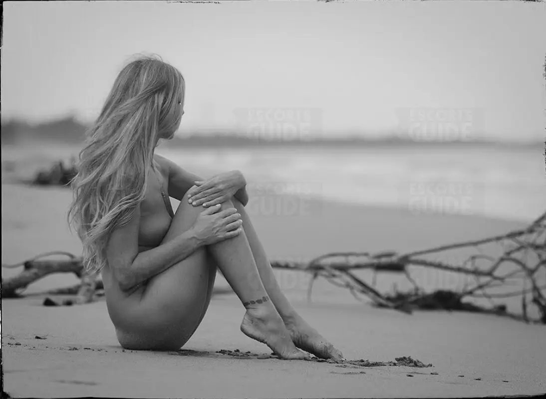 Jennifer Lovin Independent Escort