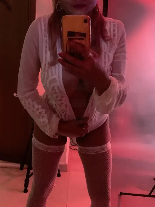 Kastineberly party naughty girl