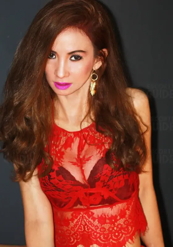 Amanda Marie super hot and sexy