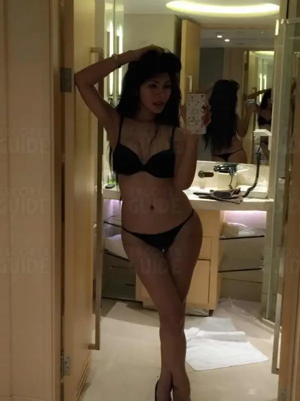 MARIA NEW HERE AND REAL PICTURE