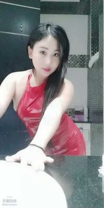 Fun and Young Sisters. Good Enjoy