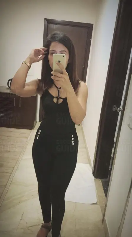 Tia Kapoor