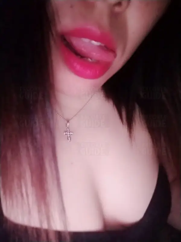 Grace 28 kinky ass licker in gurgoan