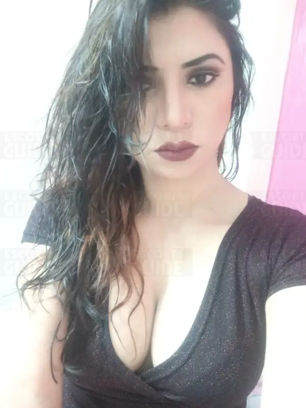 Mistress Alisha Singh