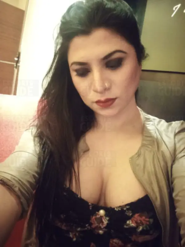 Mistress Alisha Singh