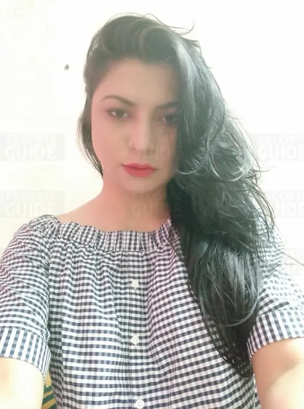 Mistress Alisha Singh