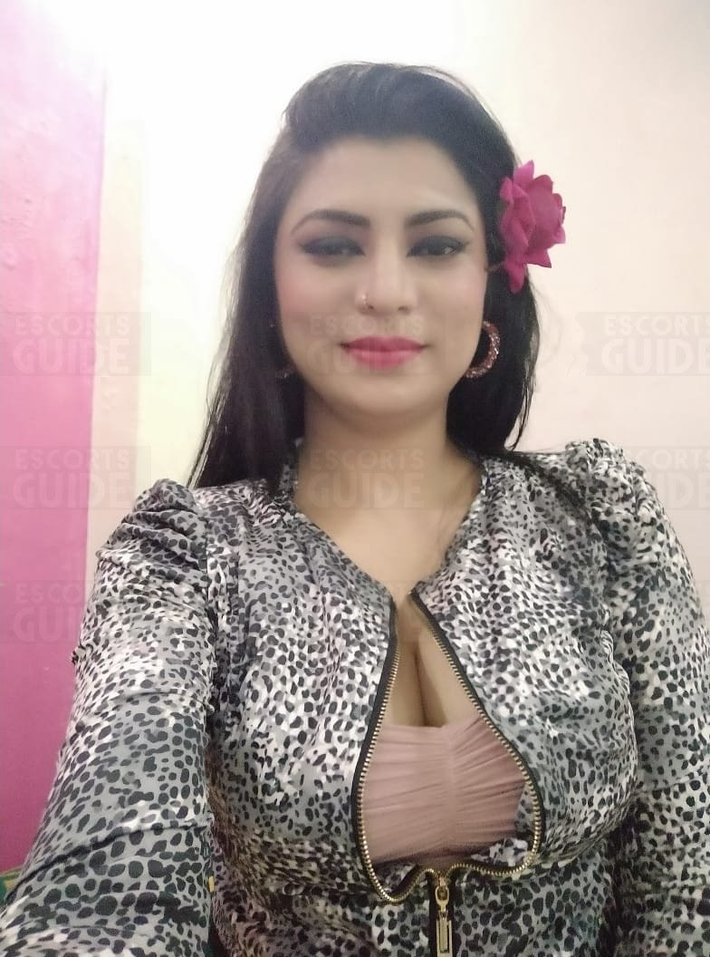Mistress Alisha Singh