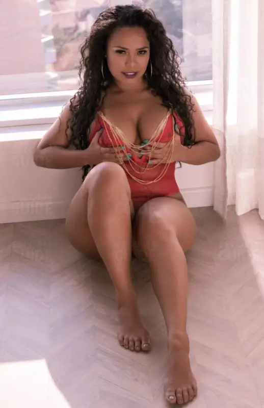 Flavia Dinis