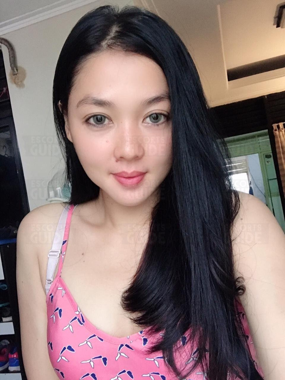 NatasyaYoung Sweet