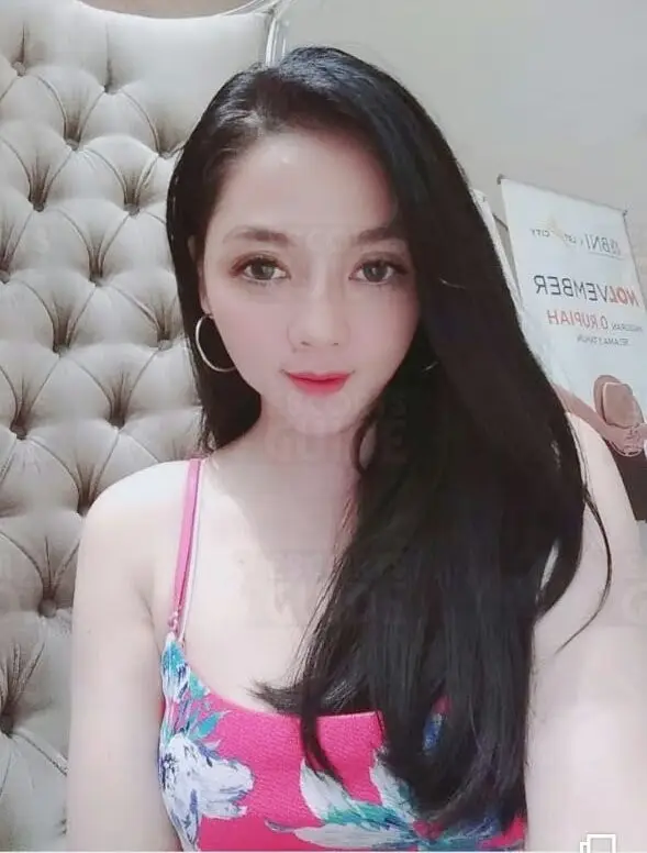 NatasyaYoung Sweet