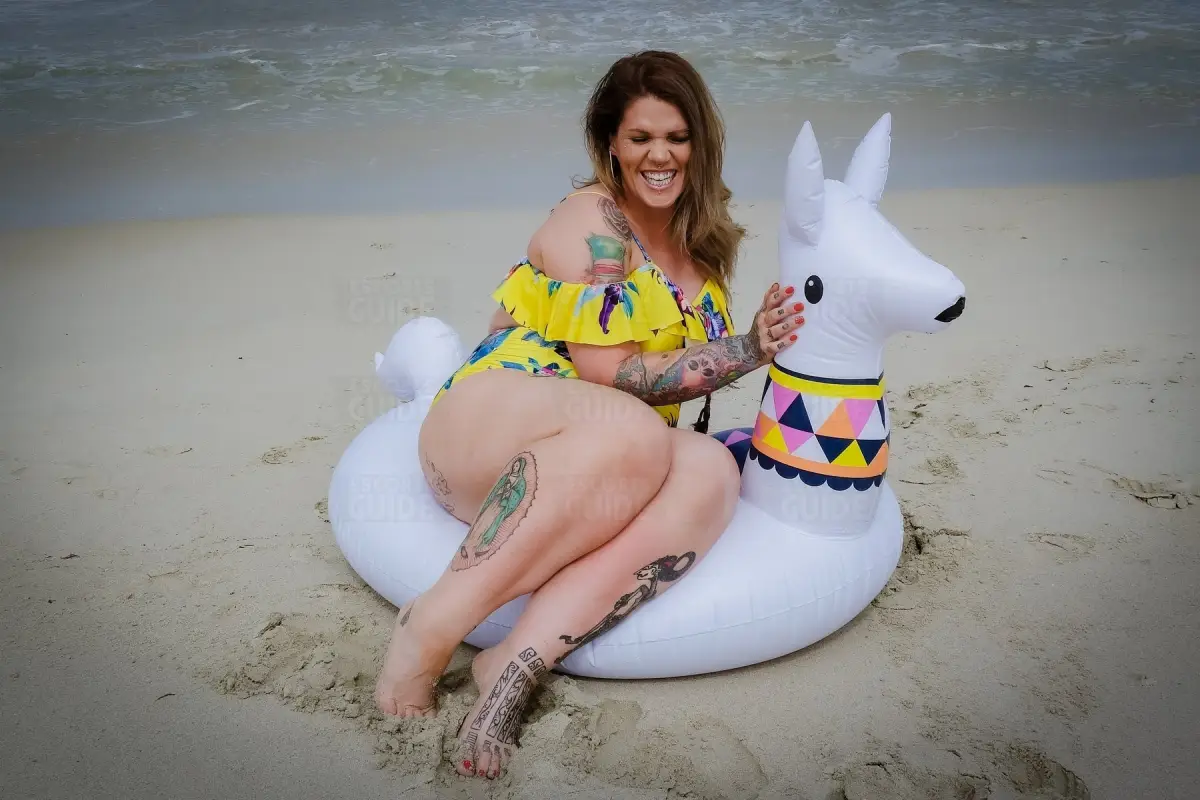 Aussie Babe Zoe Hunter Feb 10-11