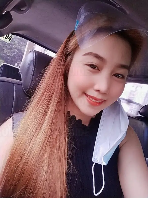 Tiffany Masseuse