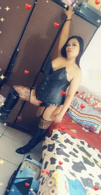Hot Marga Expert Sucking Deepthroath