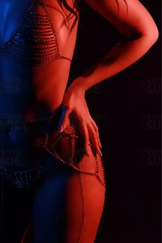 Ruby Queen Sex Show