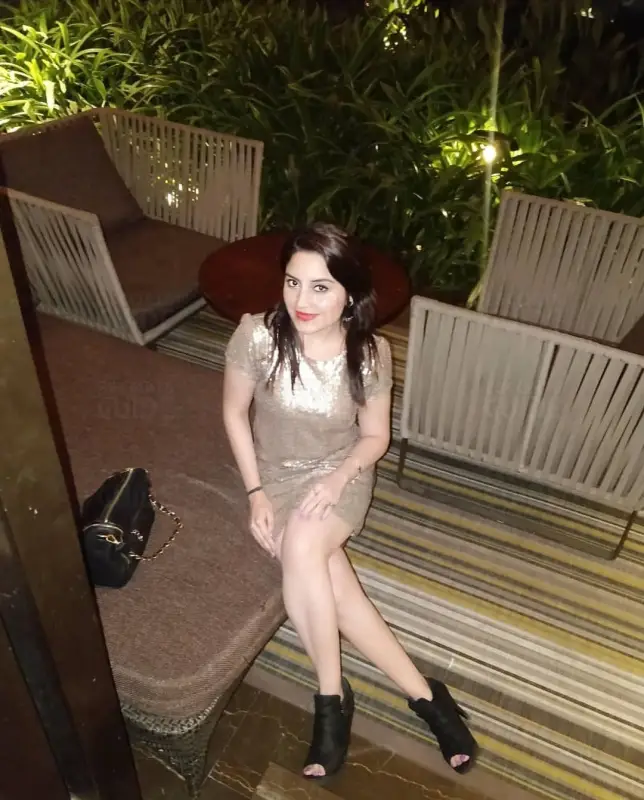 Meet Indian High Profile Rich Female