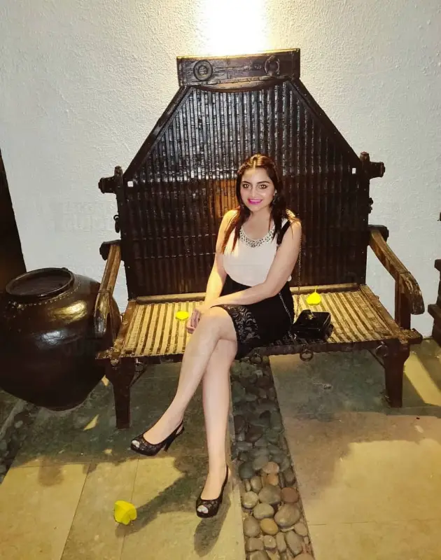 Meet Indian High Profile Rich Female