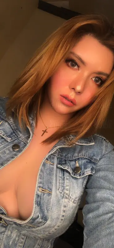 Mia