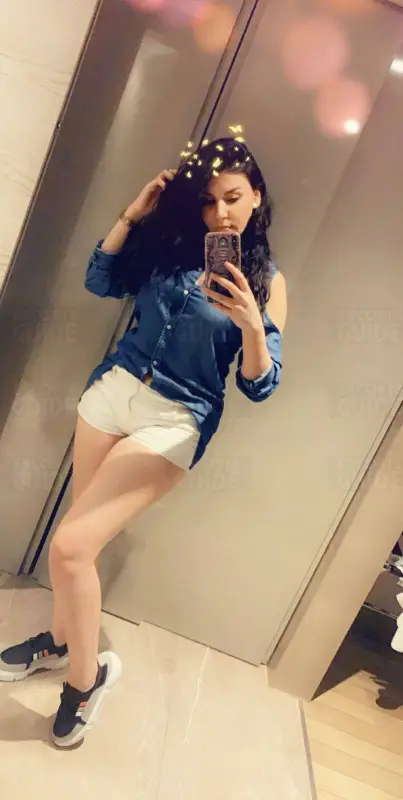 Sozan Arab Girl | سوزان بنت عربية