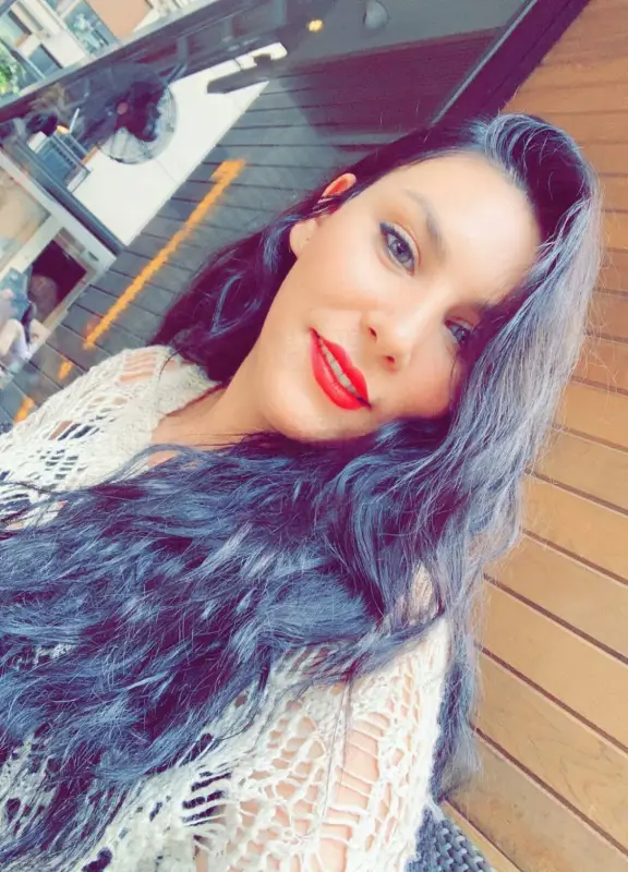 Sozan Arab Girl | سوزان بنت عربية