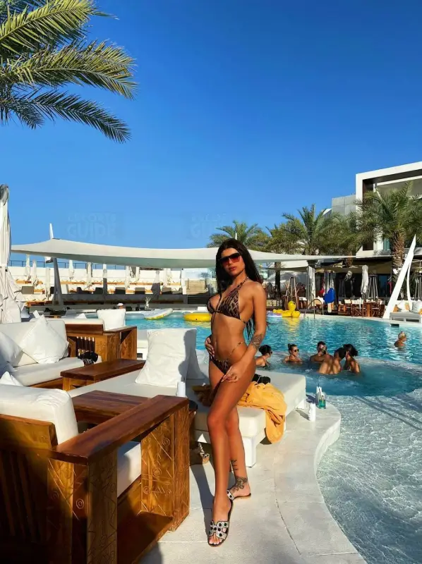 Fit Body Pretty Face Aoutcall
