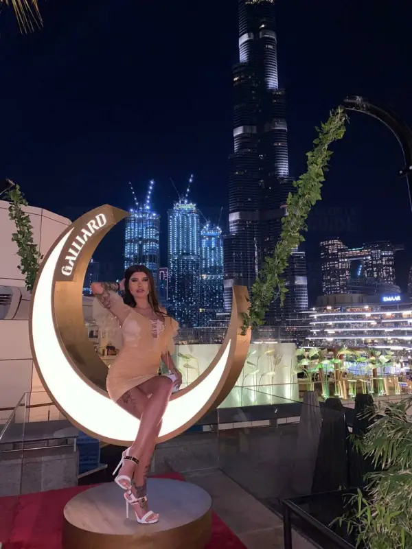 Fit Body Pretty Face Aoutcall