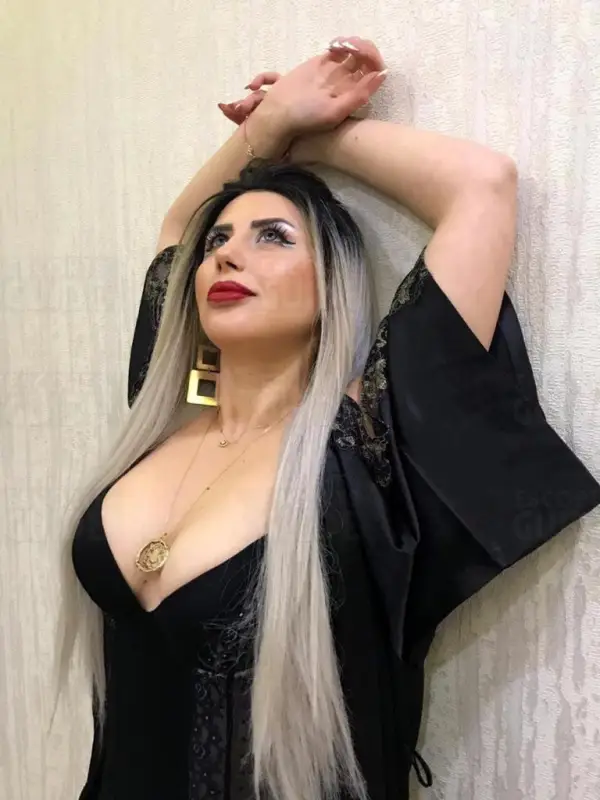 ?? ELENA ?? Turkish_Queen