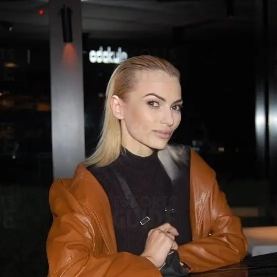 VIP Naya