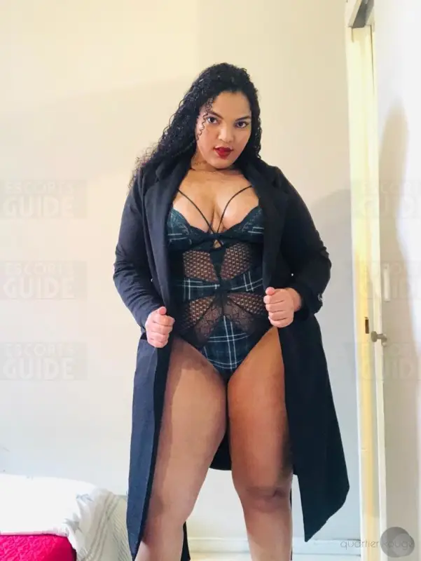 Renata très chaude photos 100% Real