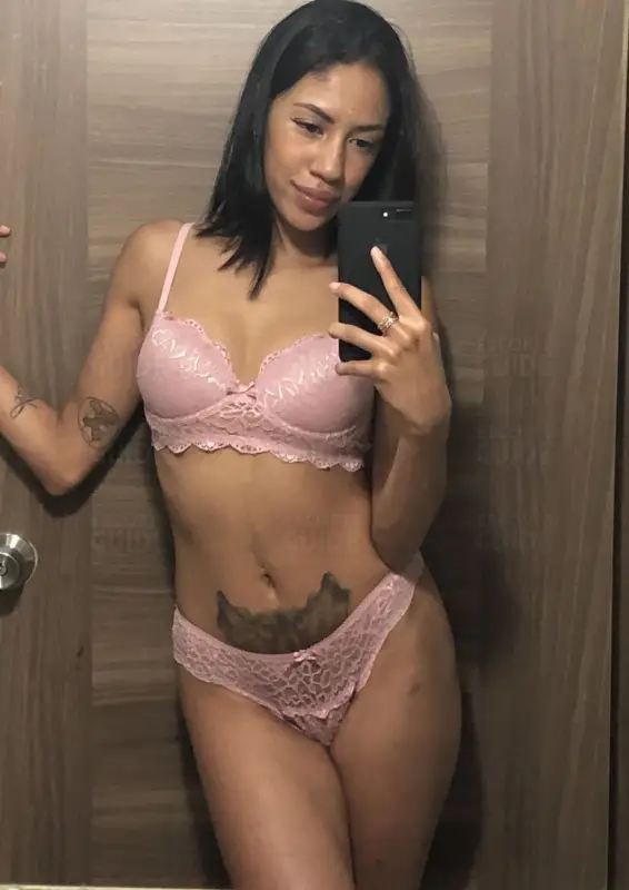 Escortgirl Lia
