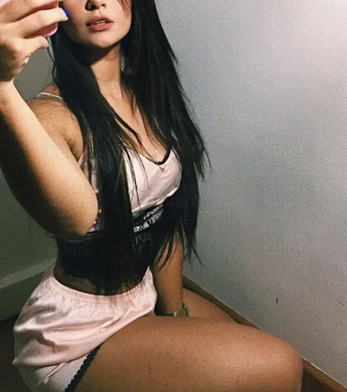Escortgirl Alana