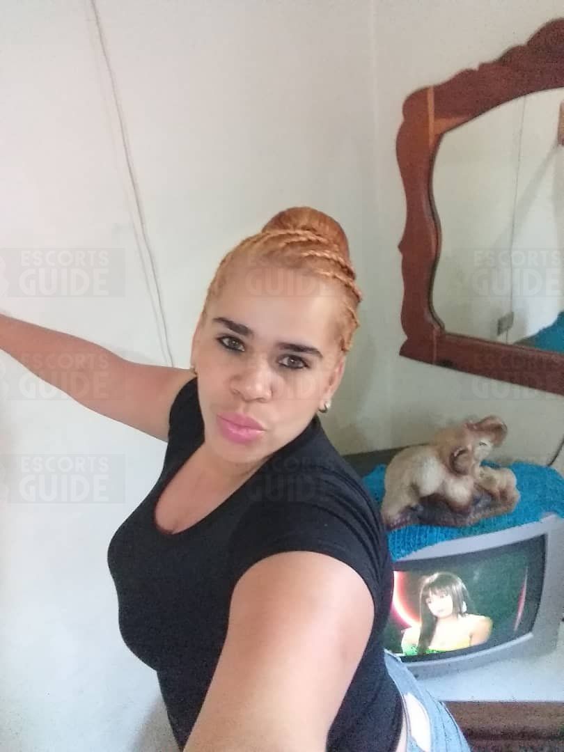Aryana Latina