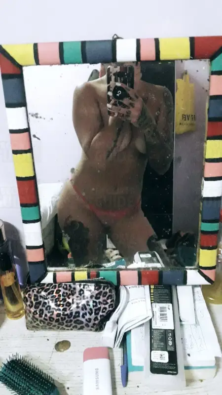 Escortgirl Brenda