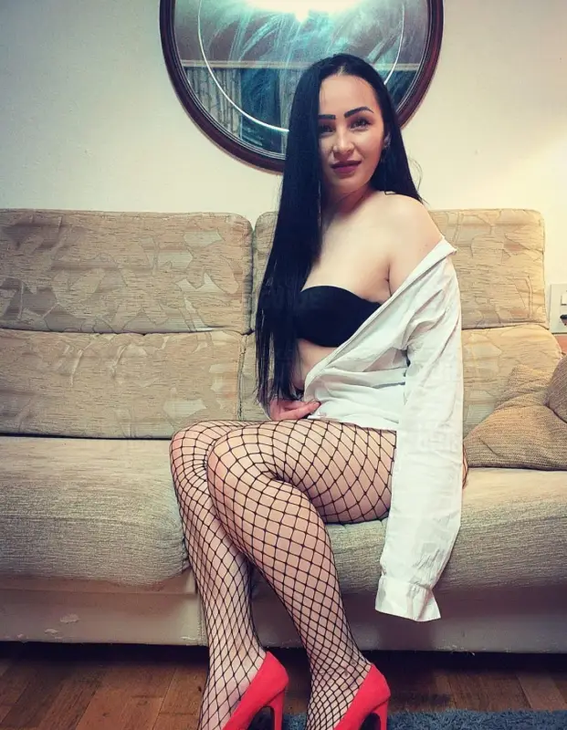 Escortgirl Sonya Ivanov