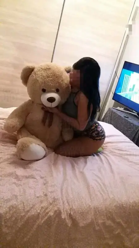 Escortgirl Lineth