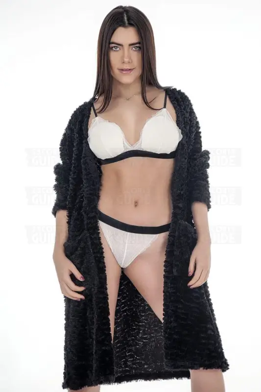 Escortgirl Luna